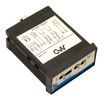 URD/0A M.D. Micro Detectors Фотоэлектрический датчик с усилением 24В перем. тока с выходом сигнализации